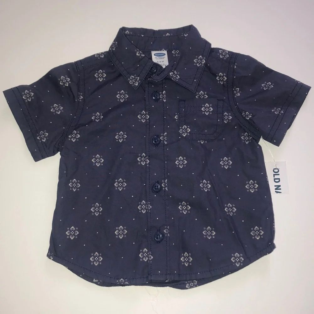 OLD navy baby boy set. Shirt is NWT 3-6 mos 🛍